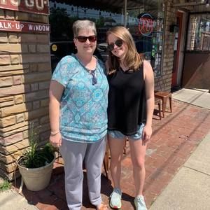 Meet your Posher, Dottie